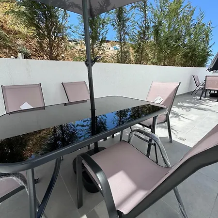 Sea Breeze - Panoramic View & Pool * ساراندا