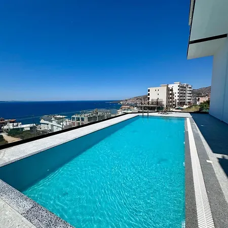شقة Sea Breeze - Panoramic View & Pool ساراندا