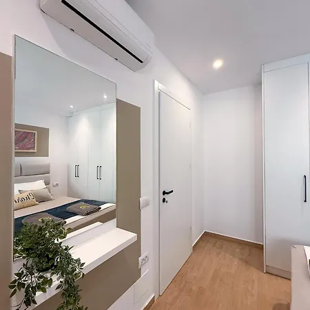 Sea Breeze - Panoramic View & Pool